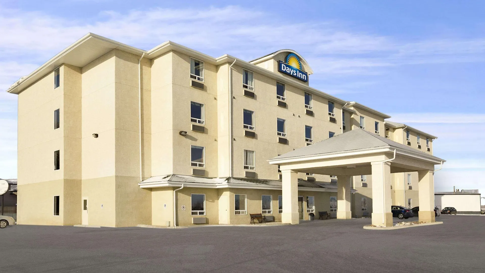 5 Exceptional Design Hotels Near Tunnels of Moose Jaw