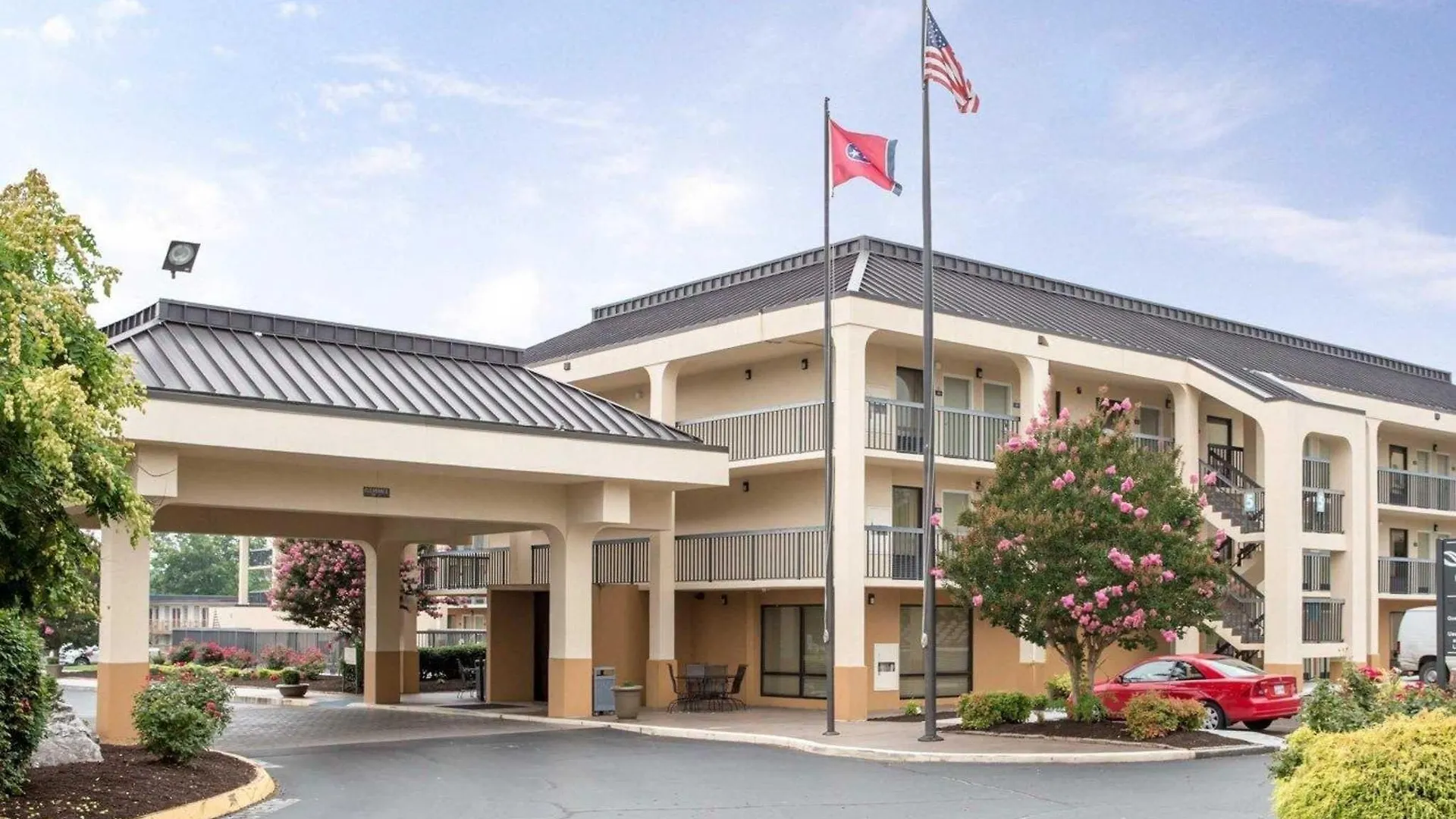 Where to Stay in Knoxville: 5 Best 2-Star Hotels