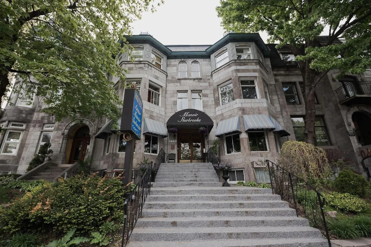 Staying in Downtown Montreal: 4 Historic Hotels Compared