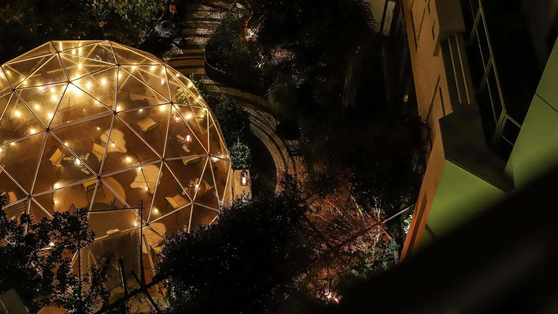Staying in Paris City Centre: 15 Business Hotels Compared