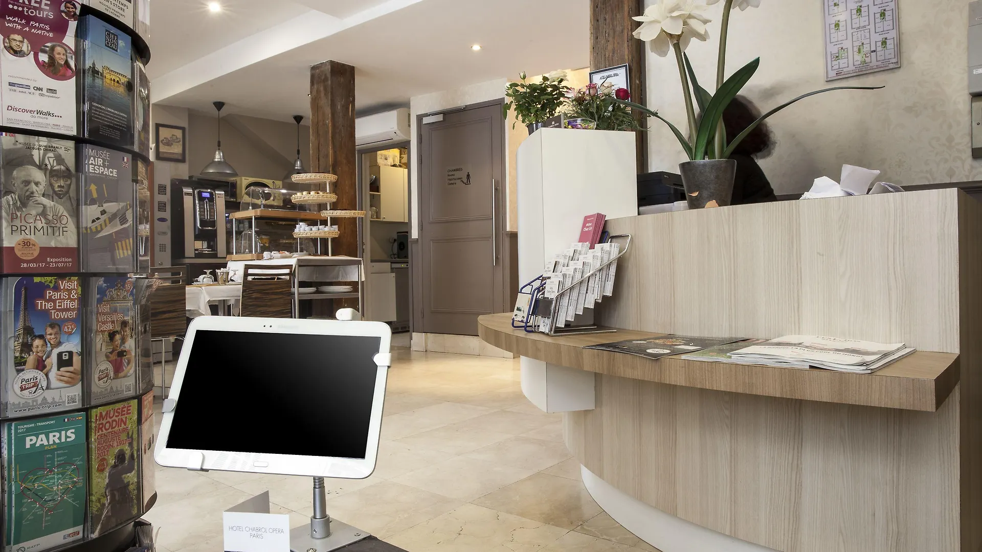 15 Budget Hotels Near the Louvre Worth Booking in Paris