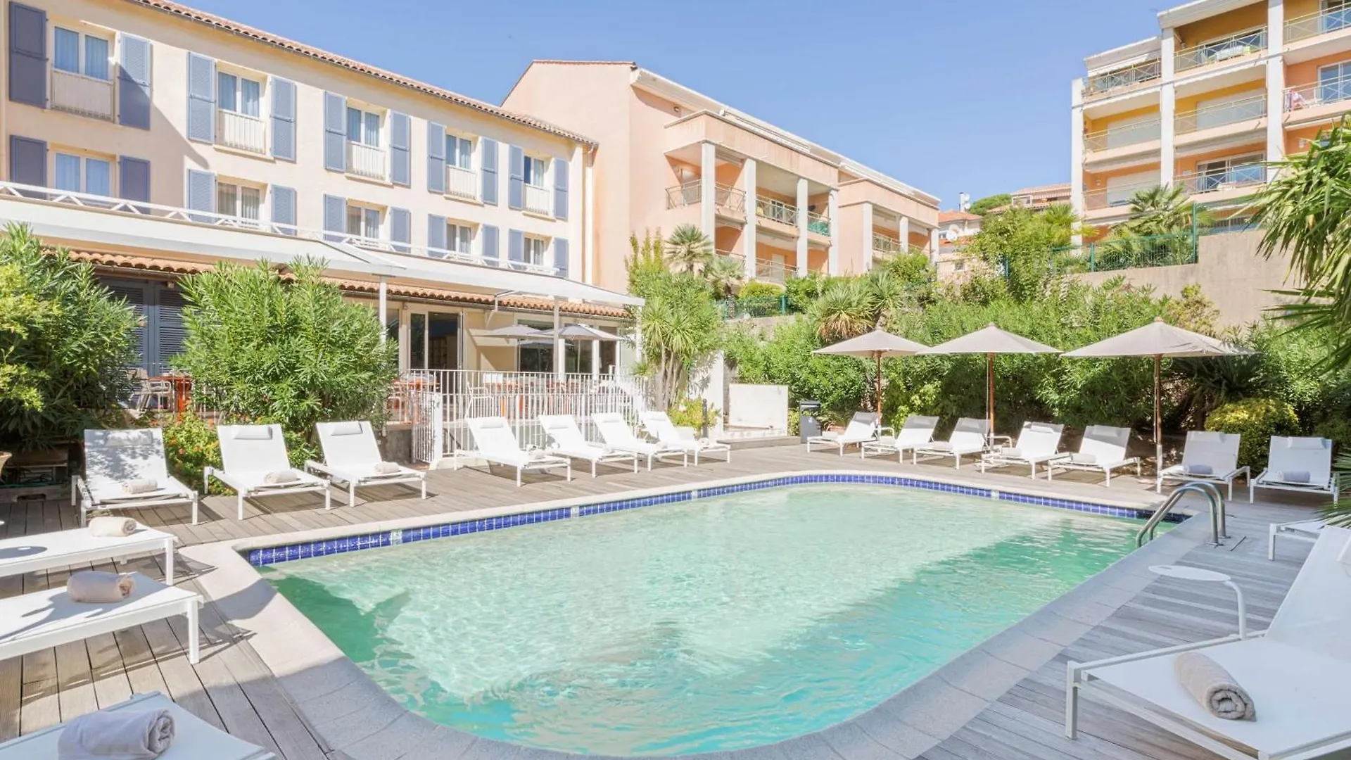 14 Family Hotels Near Port-Grimaud Worth Booking