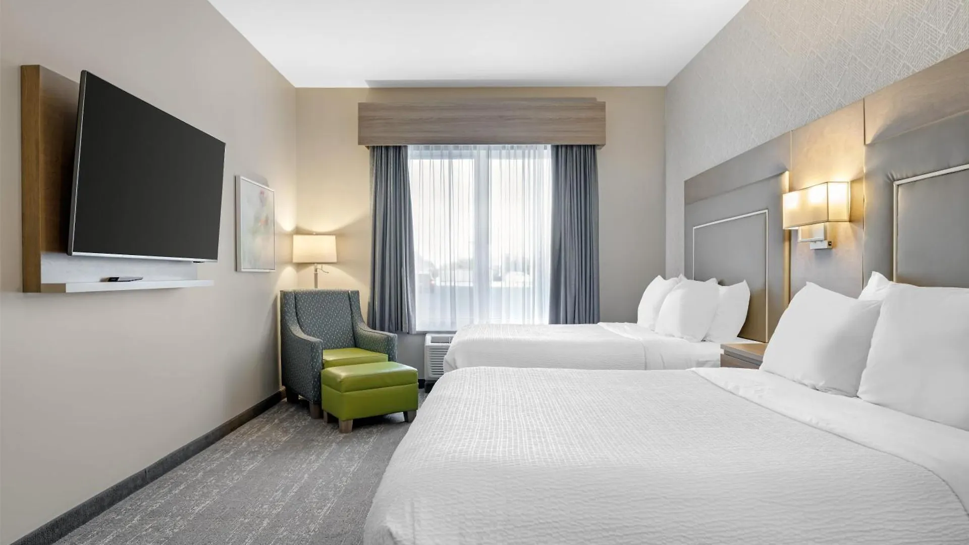 Staying Near Mic Mac Mall: 4 Business Hotels Compared