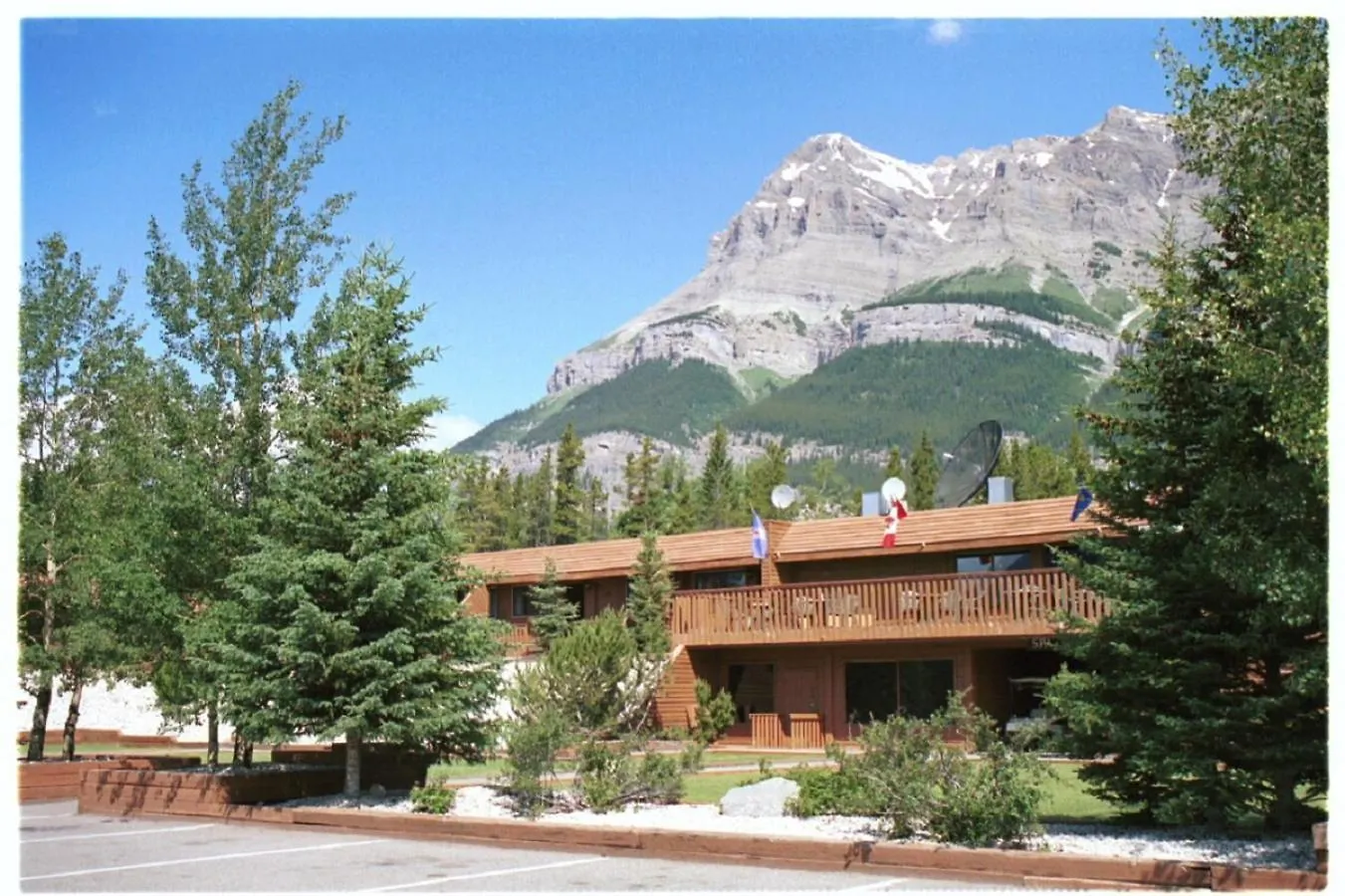 4 Top-Rated Resorts in Banff National Park