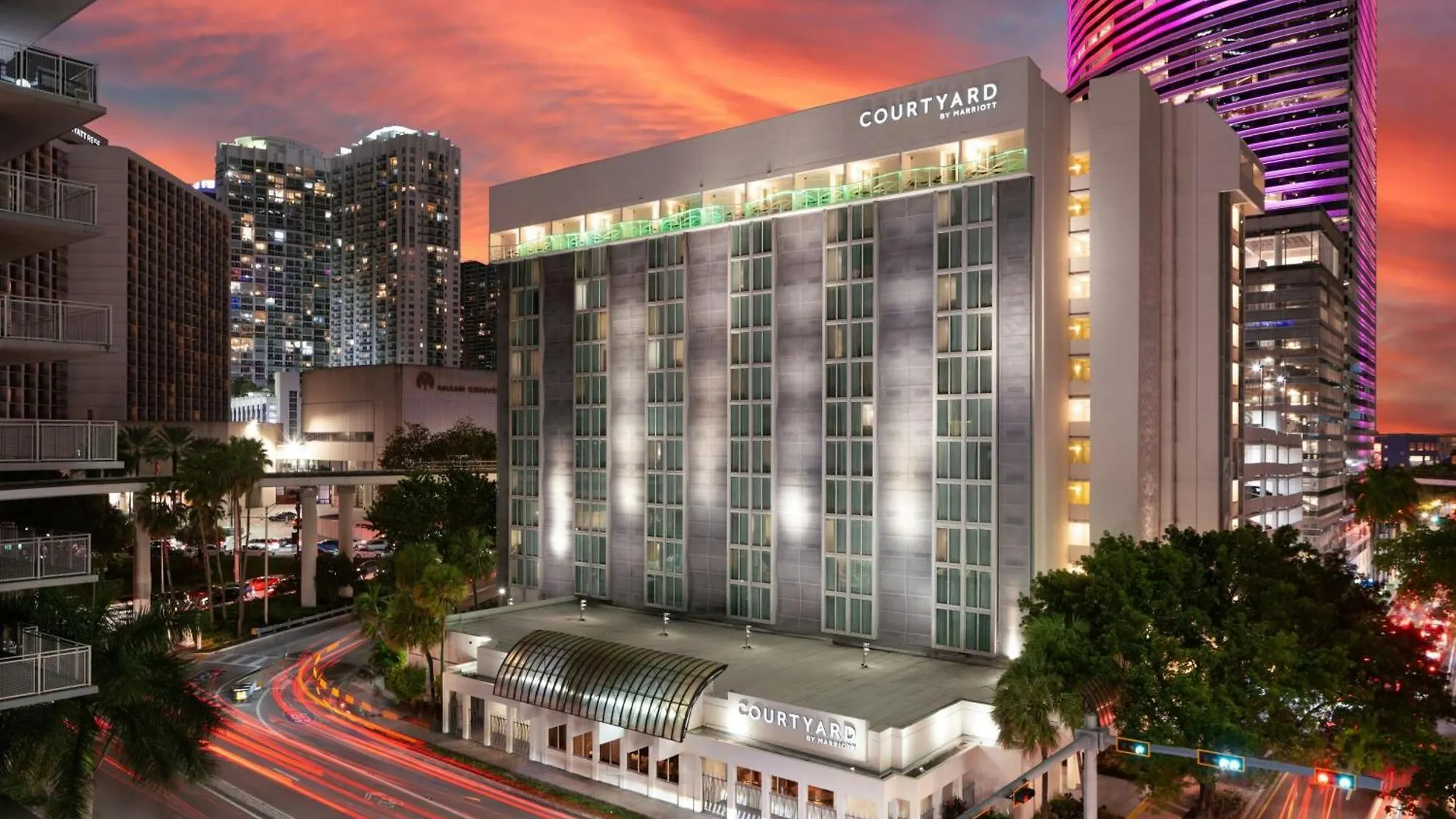 Where to Stay in Downtown Miami: 4 Best Romantic Hotels