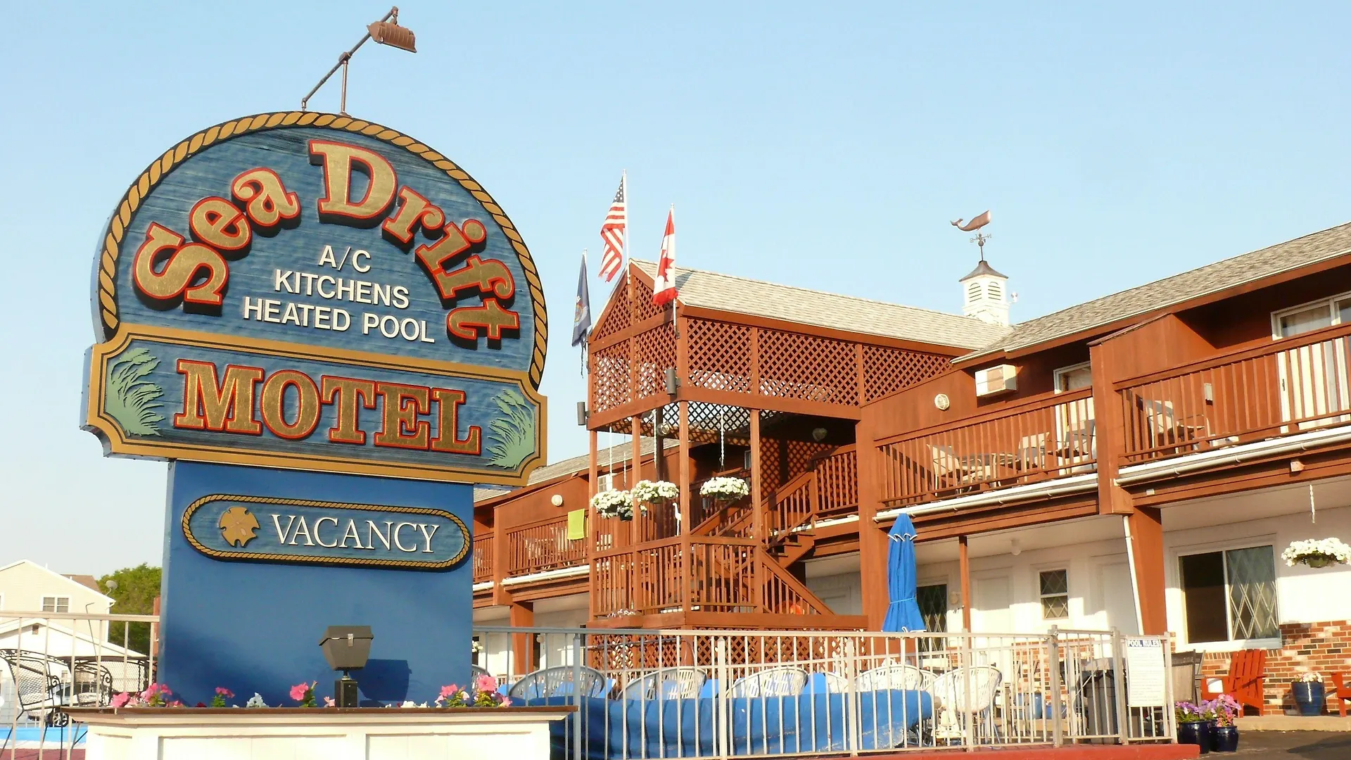 5 Smart Central Hotels Near Aquaboggan Water Park