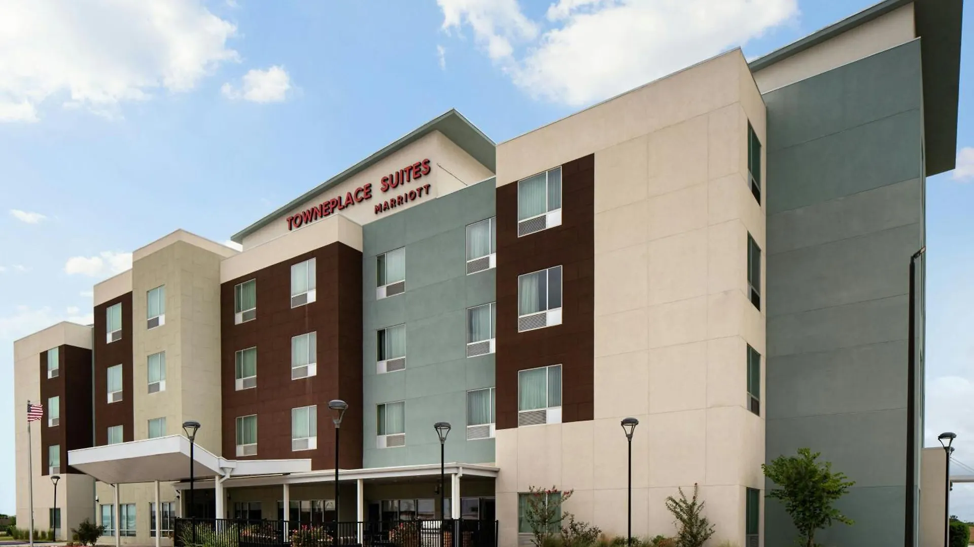Where to Stay in South Texas Gulf Coast: 4 Best Family Hotels
