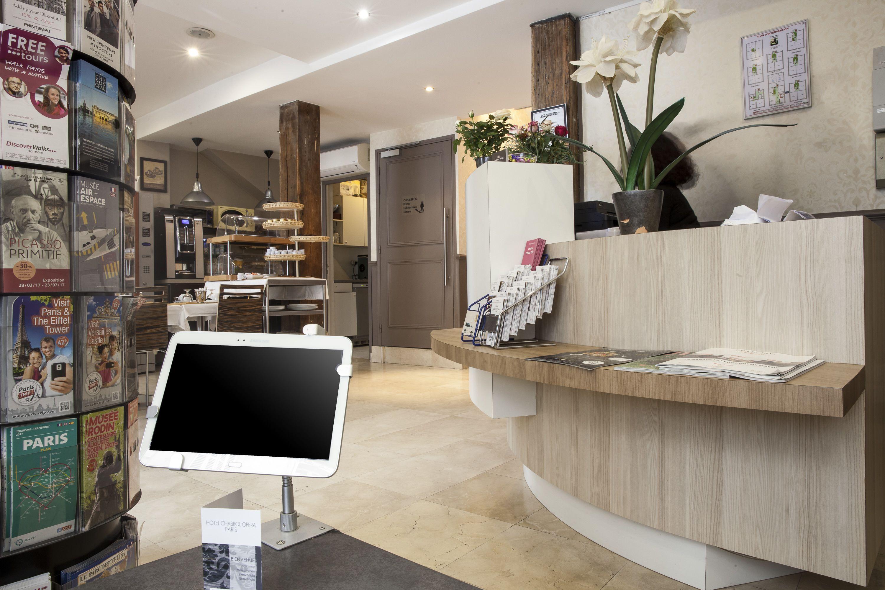 15 Budget Hotels Near the Louvre Worth Booking in Paris