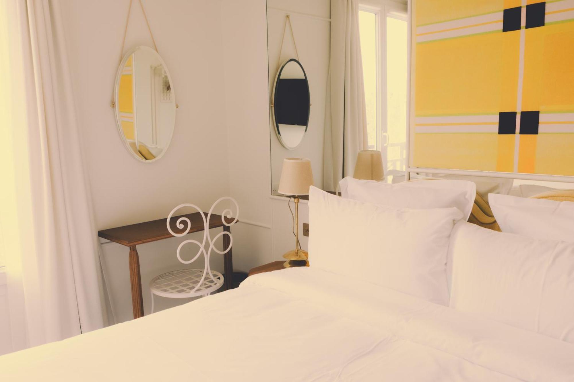 15 Budget Hotels Near Champs-Élysées With Easy City Access