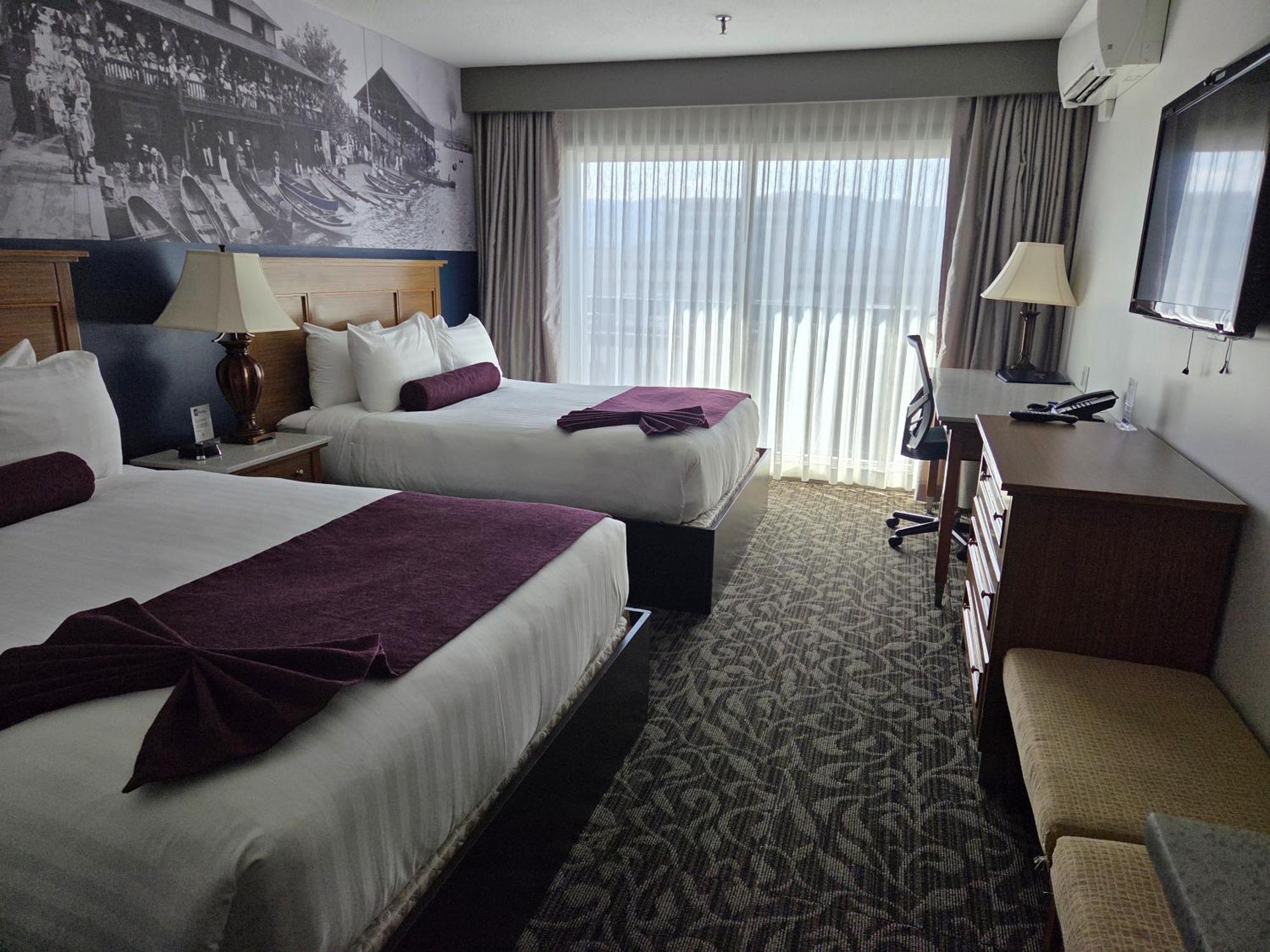 Where to Stay Near Wine Museum: 6 Business Hotels in Kelowna
