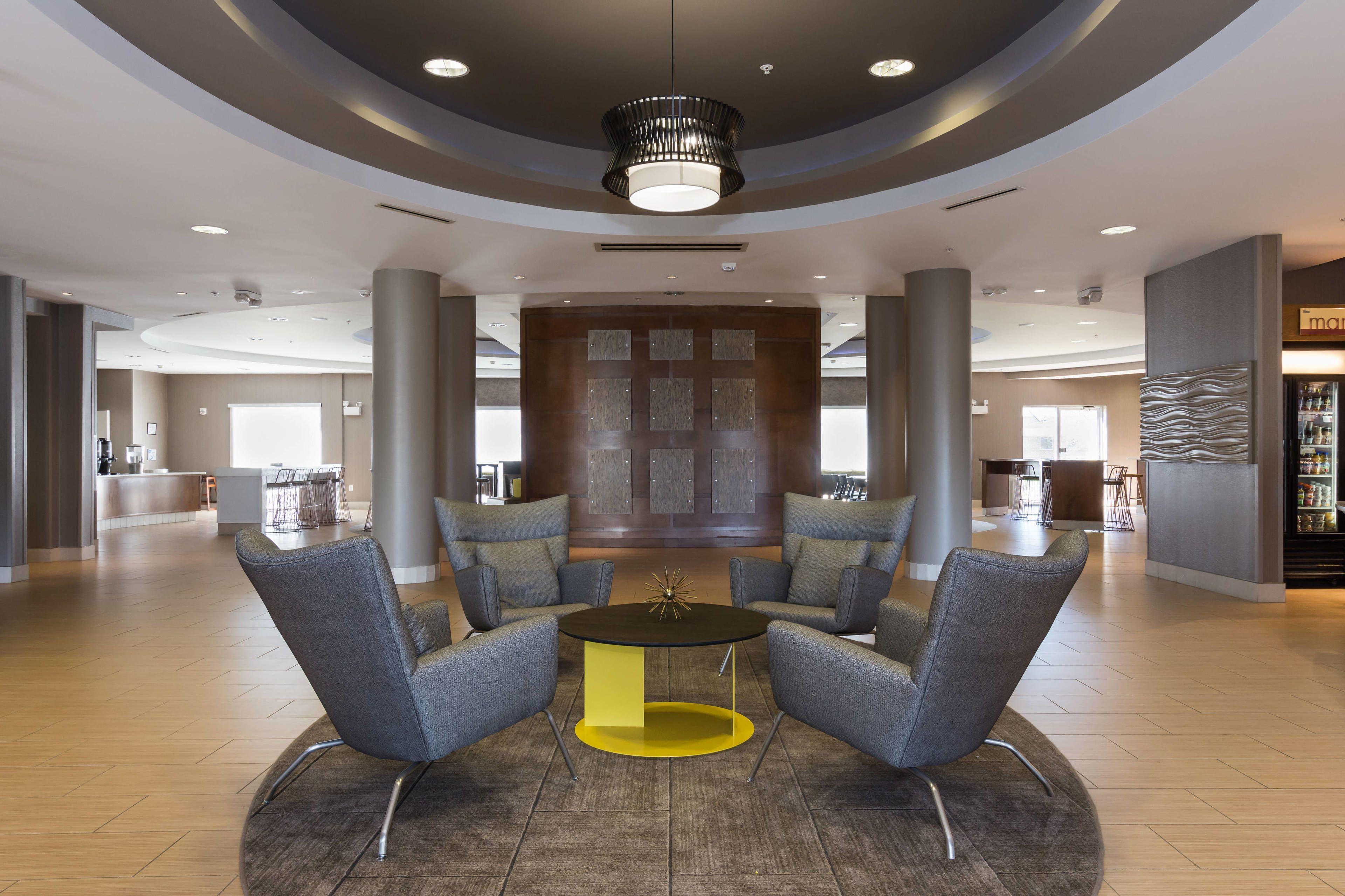 4 Top-Rated Business Hotels Close to Phillips Place
