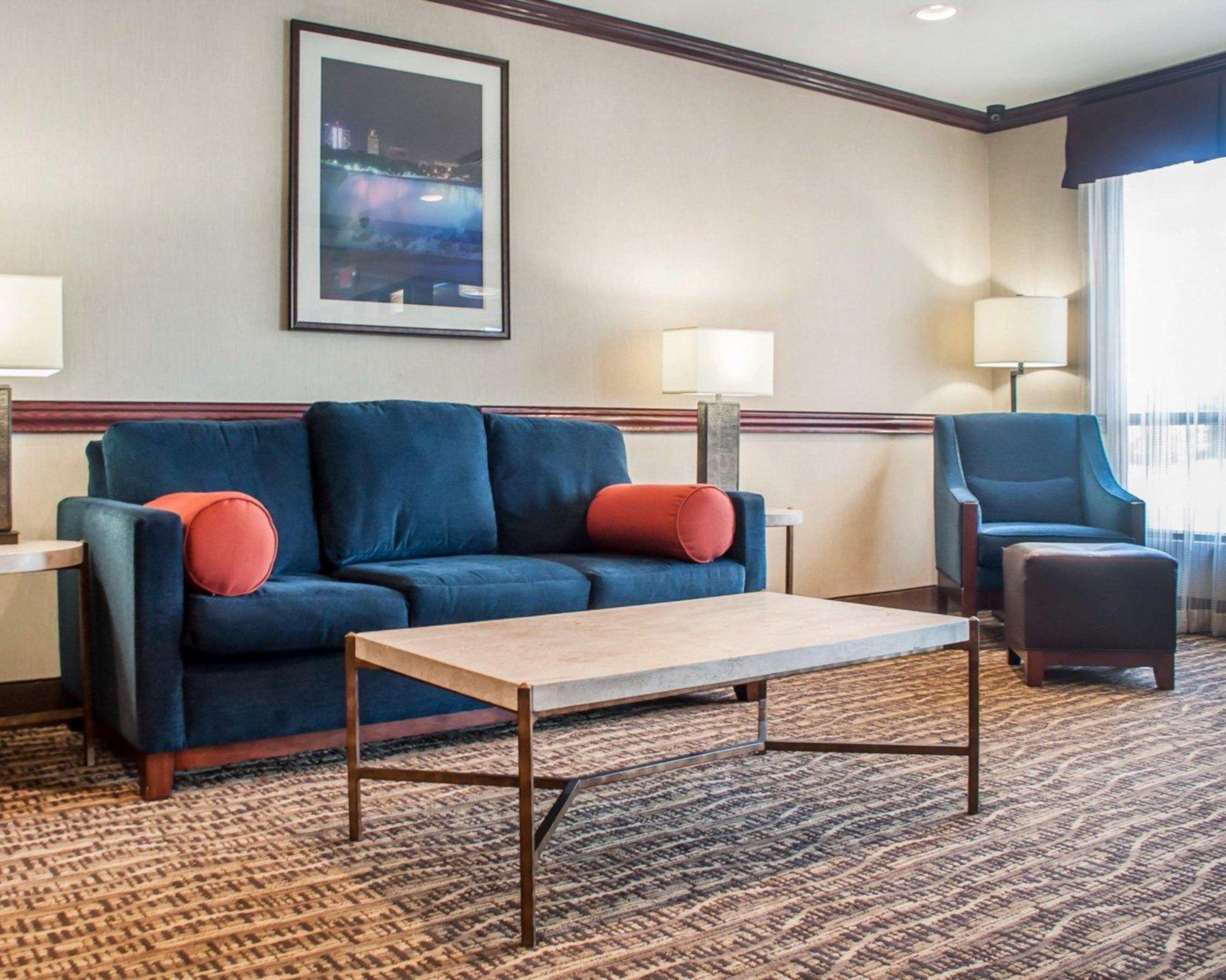 Where to Stay for Work Near Cheektowaga: 13 Business Hotels