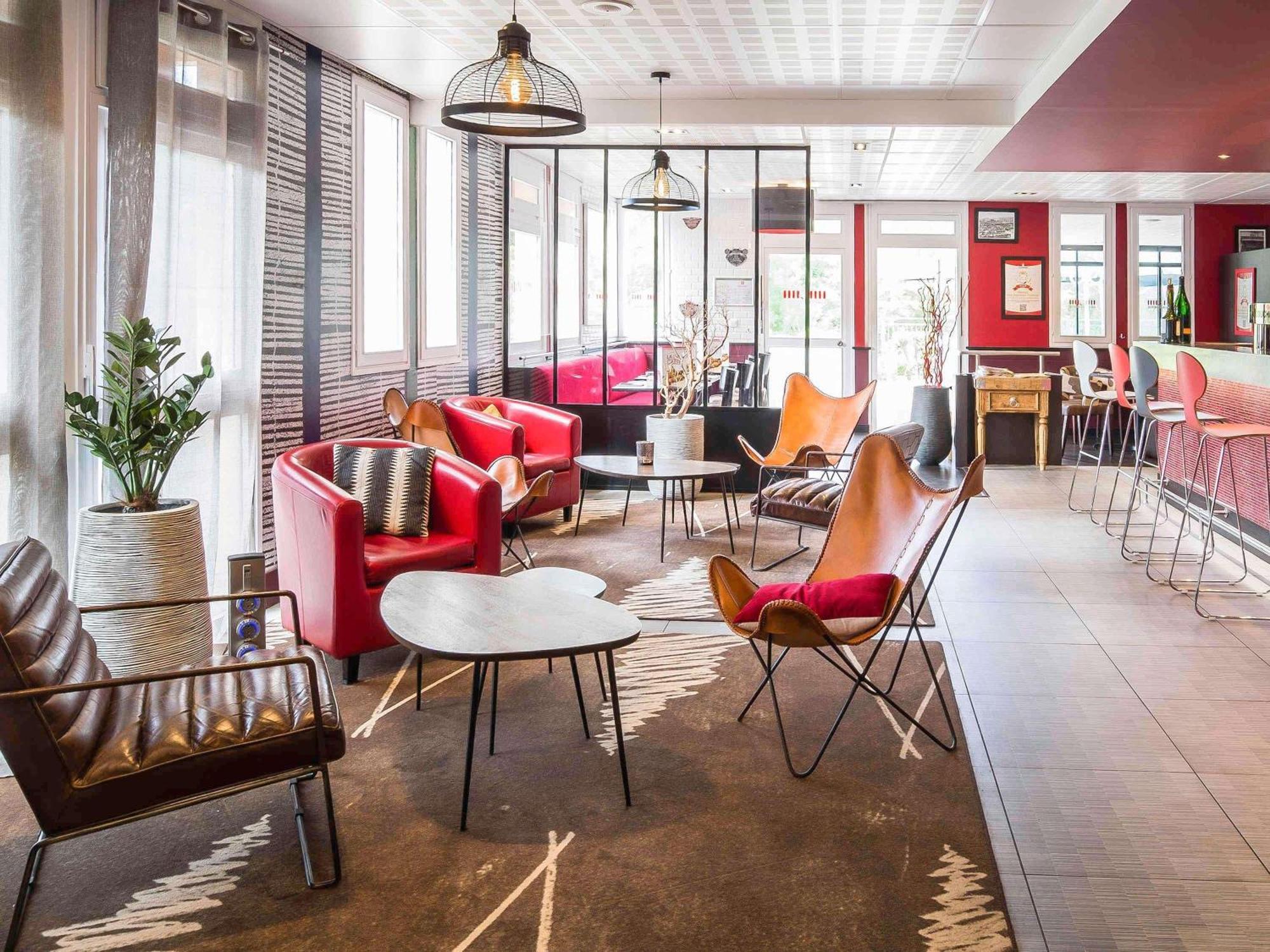 4 Family-Friendly Hotels Near Sophia Antipolis Worth Booking
