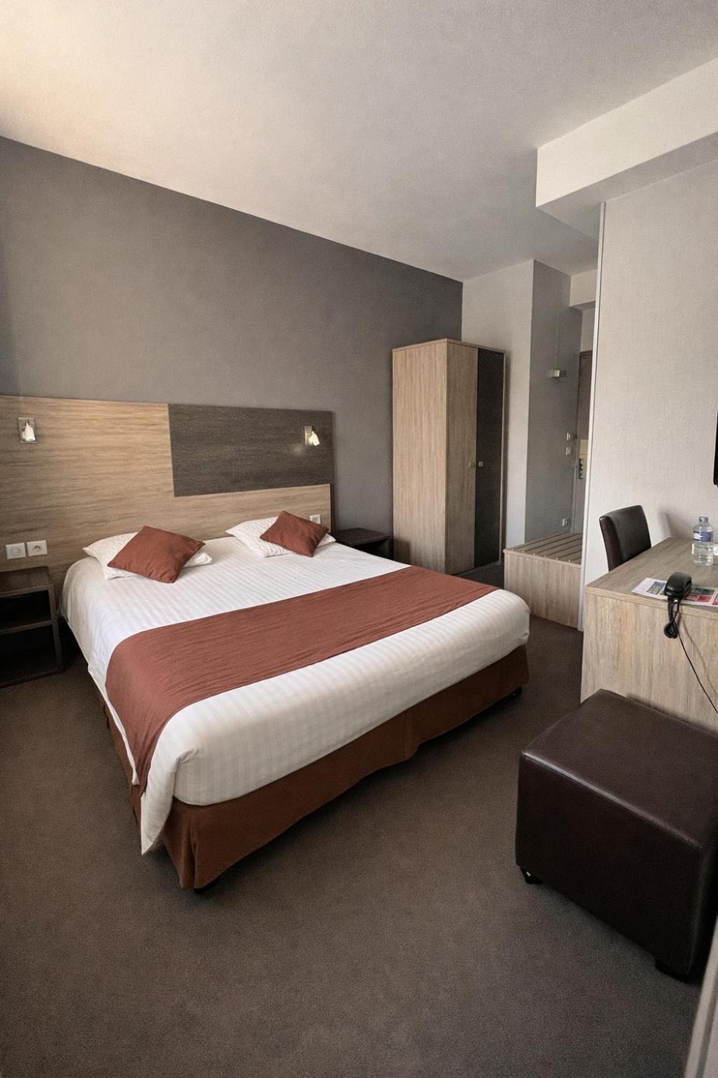 Staying in Hauts-de-France: 5 Golf Hotels Compared